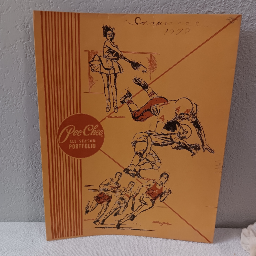 Original Pee-Chee All Season Portfolio in golden tan, US resale market August 2026